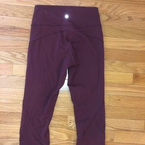 Lululemon Maroon crop leggings